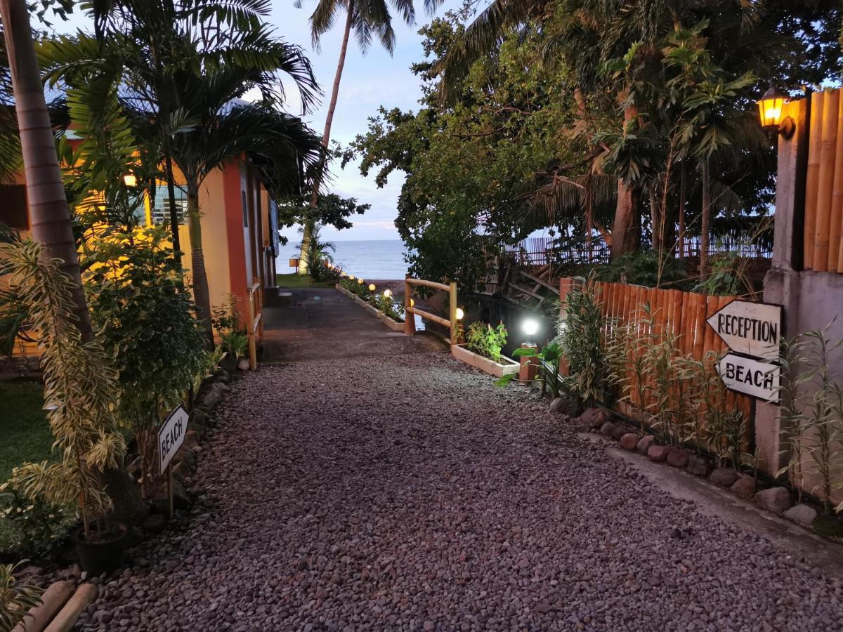 Marianita'S Cottages Mambajao Bagian luar foto